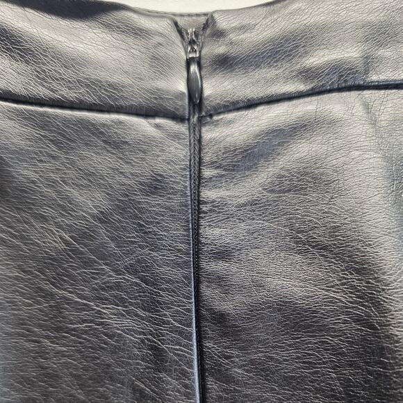 NEW Forever 21 Black Faux Leather Raw Hem Knee Length A-Line Skirt, Size Medium - Picture 5 of 12